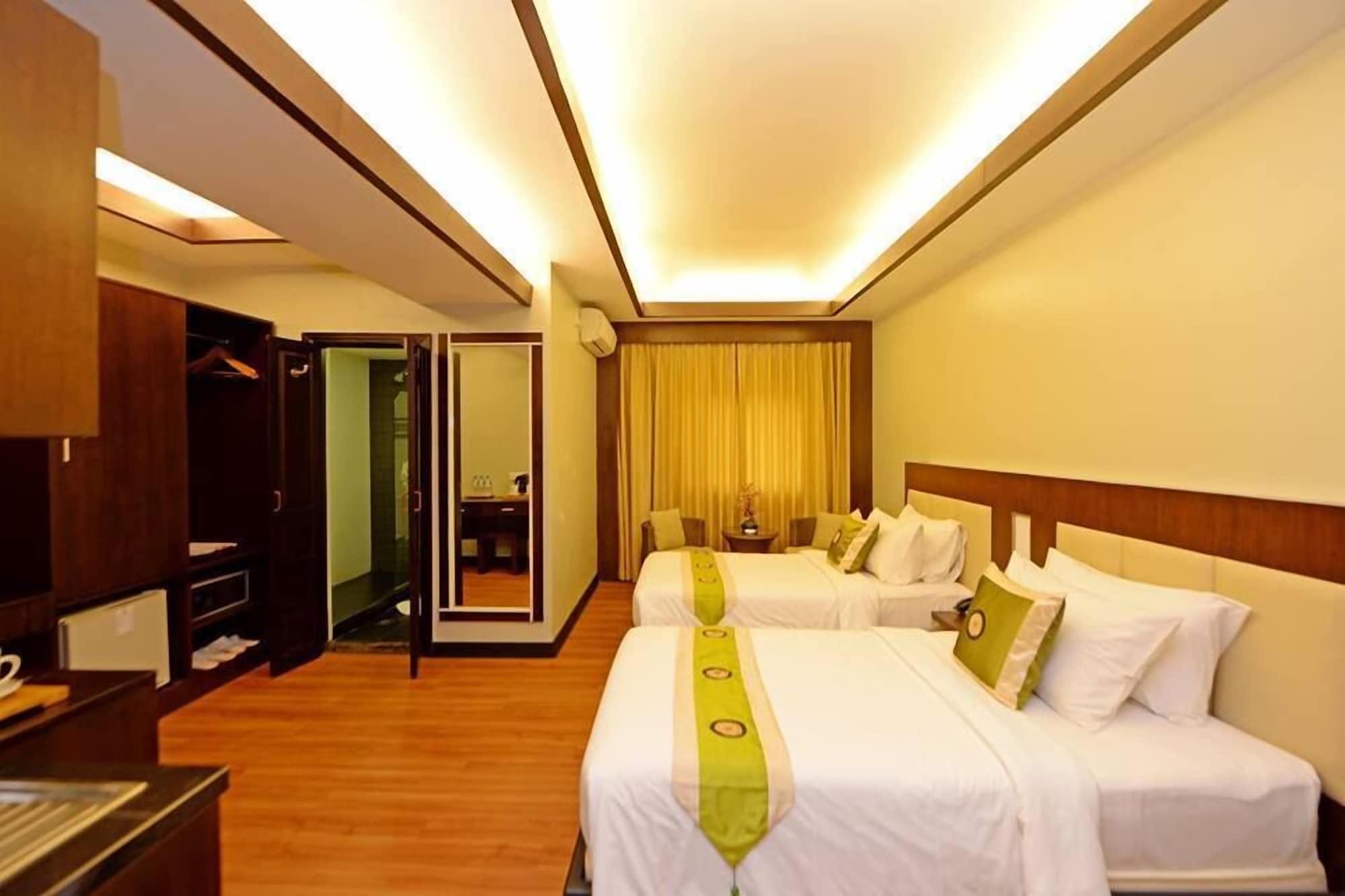 Hotel Shwe Gone Daing, Янгон Екстер'єр фото