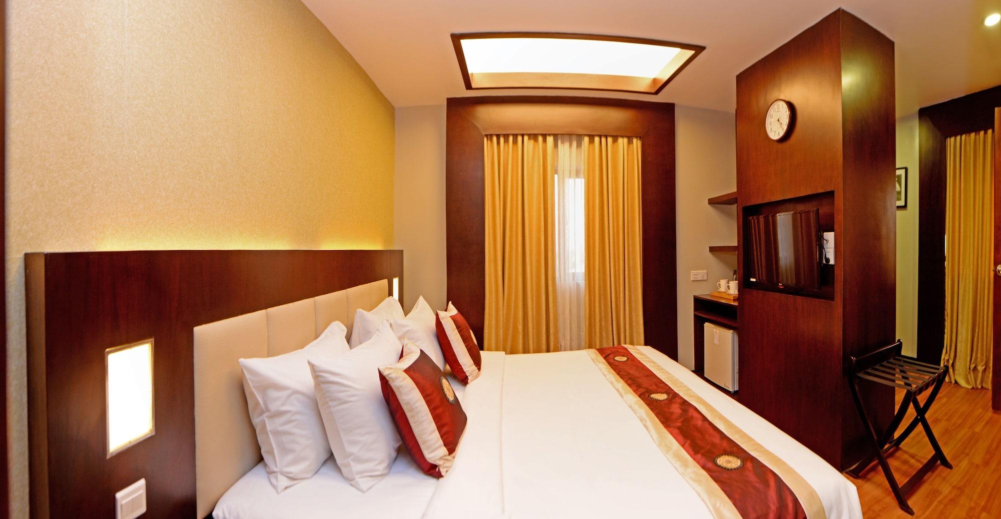 Hotel Shwe Gone Daing, Янгон Екстер'єр фото