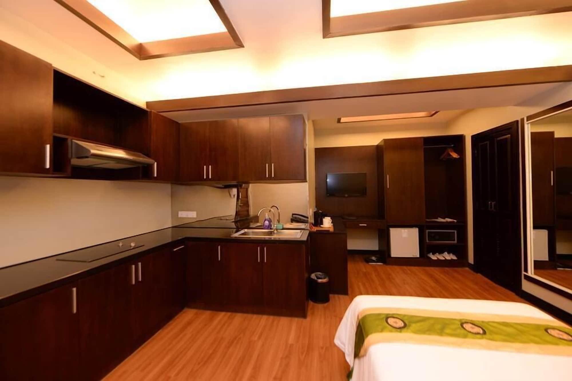 Hotel Shwe Gone Daing, Янгон Екстер'єр фото